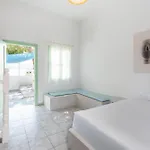 Perseas Apartahotel