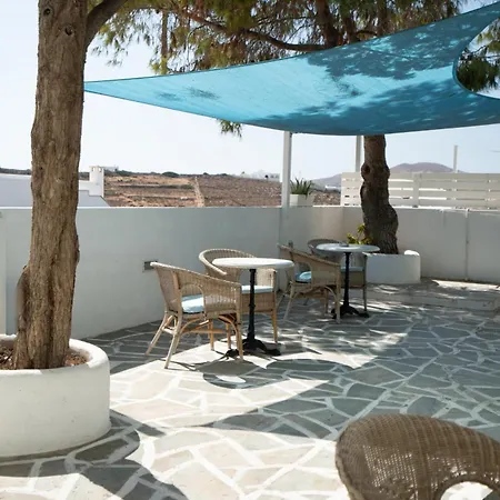 Apartahotel Perseas Naousa (Paros)